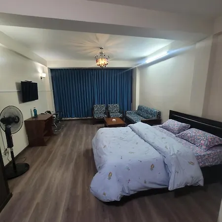 Jets Apartment Double Bed Standard Room